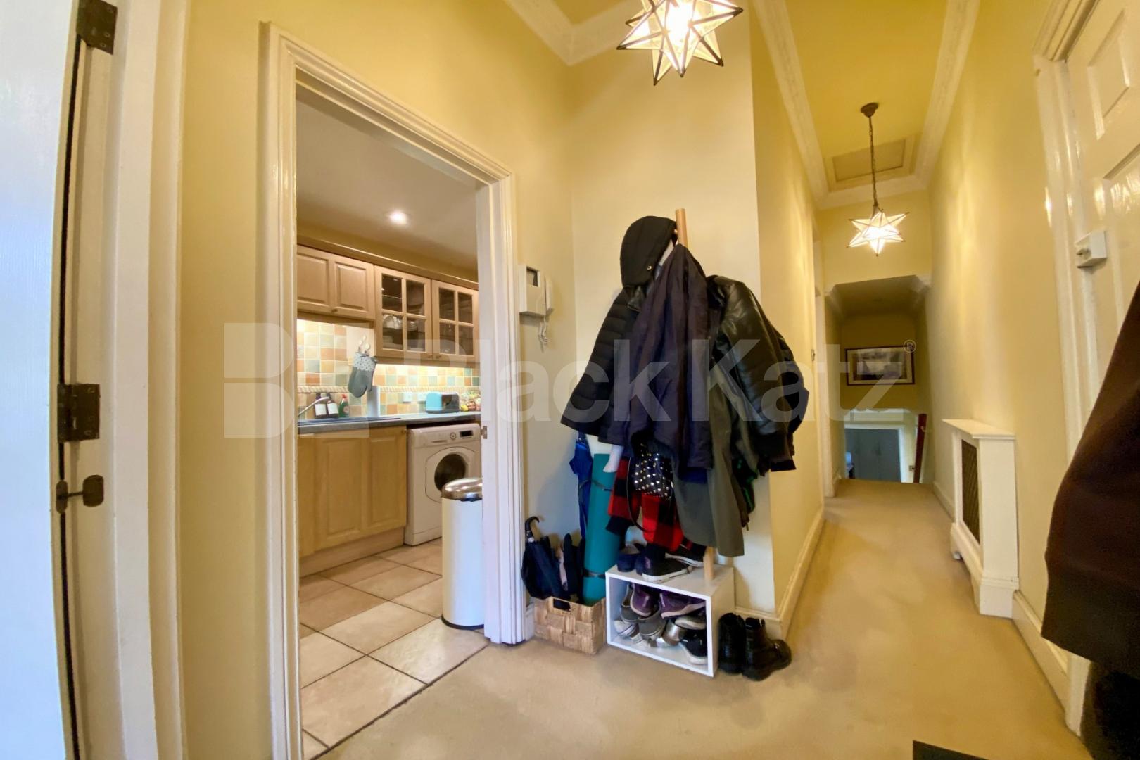 Bright and airy two bedroom apartment opposite the Thames St Georges Square, Pimlico